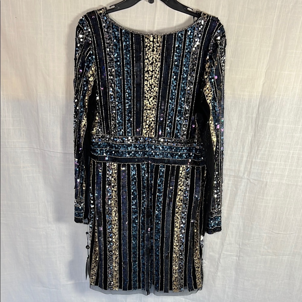 BOGO! Adrianna Papell Long Sleeve V-Neck Sequin Dress NWT - Picture 4 of 4